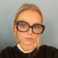 Kate Lunau