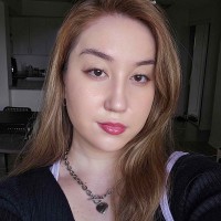 Kamilla V.