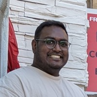 Kaveshan Vandayar
