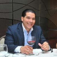 Fernando E. González