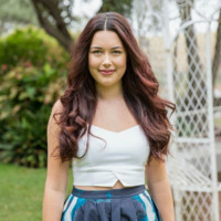 Stefanie White