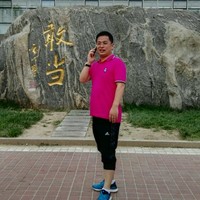 仲召飞