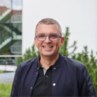 Stephan Lowis