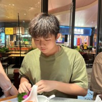 Daniel Zou