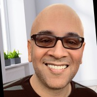 Tim Bautista