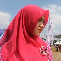 ria emy zusnia
