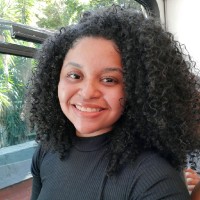 Letícia Marinho