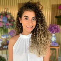Roberta Vasconcellos