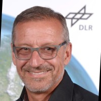 Frank Holzäpfel