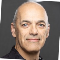 Paulo J Machado