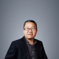 罗中玉