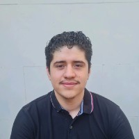 Victor Hugo Garza Mantecón