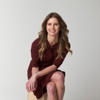 Leslie Elliott, Capi, Cpria