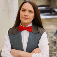 Ирина Храпова