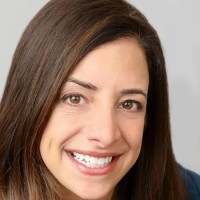 Pamela Canellis Perron