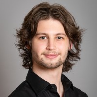 Ewan Mitchell