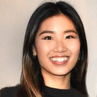 Christina Hoang, Eit