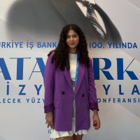 Çağla Şen
