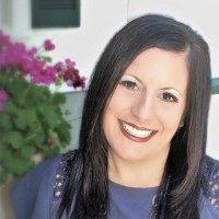 Sarah Warnock Sriratanakoul