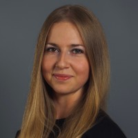 Eszter Péter