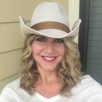 Tracy Hanshaw