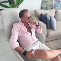 Anthony Van den Broeck