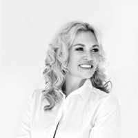 Rebecca Wulzer