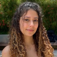 Marina Spósito Dias Lourenço