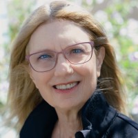 Linda Burrows
