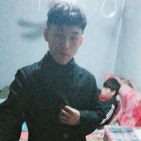 张家伦