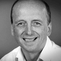 Simon Cox