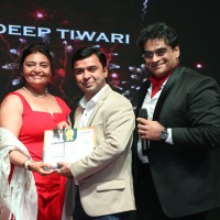 Anand Tiwari