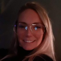 Stephanie Plugge