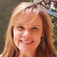 Loine Finlayson, Rn-Bc