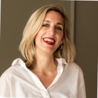 Mirjam De With