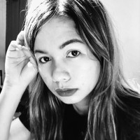 Queenie Flores