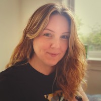 Eimear Kelly (she-her)