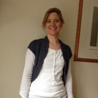 Dr Anna Gosling