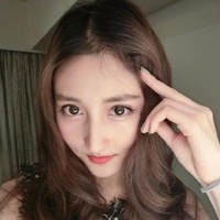Zoe Zhou