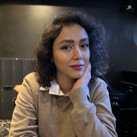 Farnaz Gholami