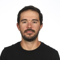 Dr. Sebastian Restrepo