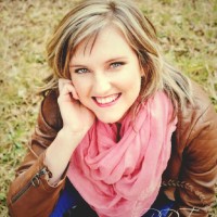 Loraine Venter