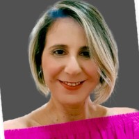Dora Araujo
