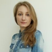 Оля Целякова