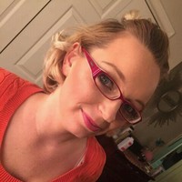 Amanda McNamee