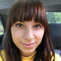 Mónika Redenczki