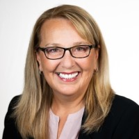 Tracey Fresneda, Cmp
