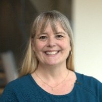 Dana Davis  (she/her)