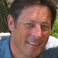 Richard J Freundl