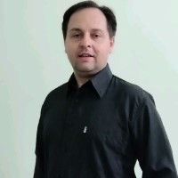 Flávio Roberto De Vecchi